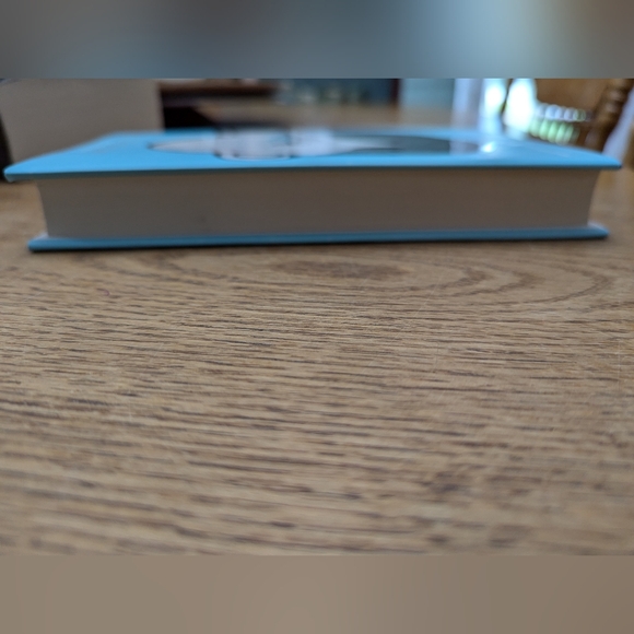 Wonder by R.J. Palacio (hardback) - Picture 3 of 6